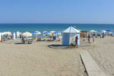 Rosa Marina: quel villaggio degli anni 60 divenuto il "buen retiro" estivo della borghesia barese